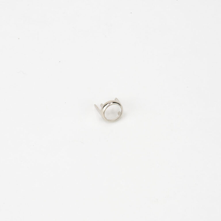 Studs Nickel