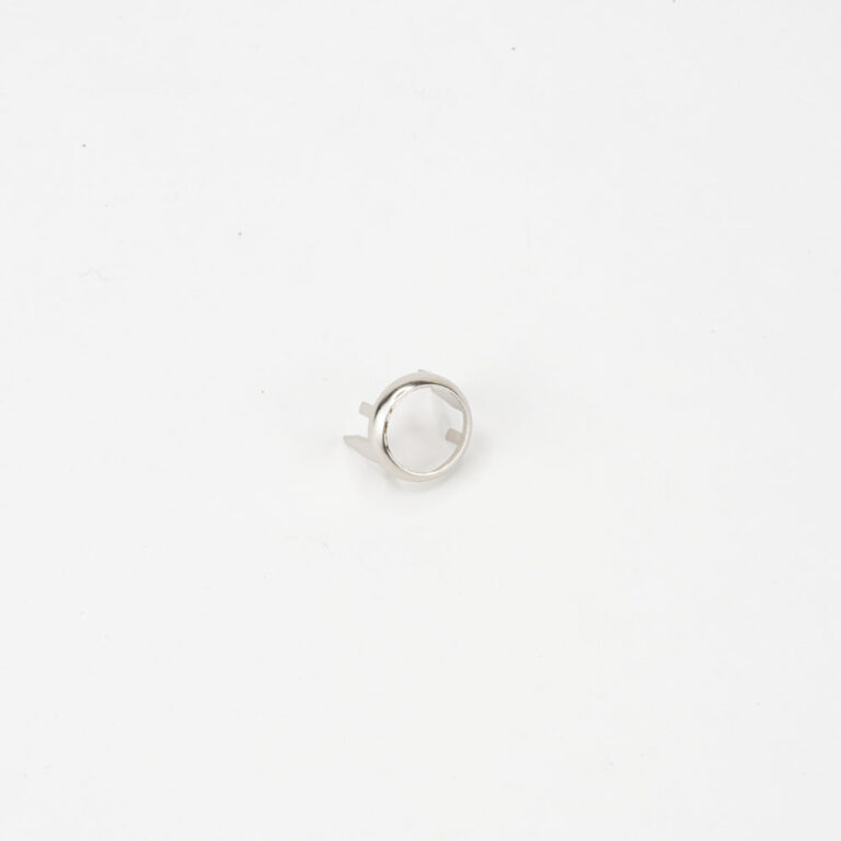Studs Nickel