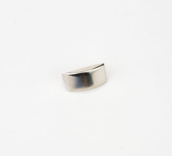 Studs Nickel