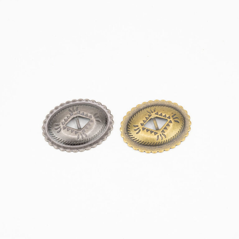 #776 | Conchos with hole