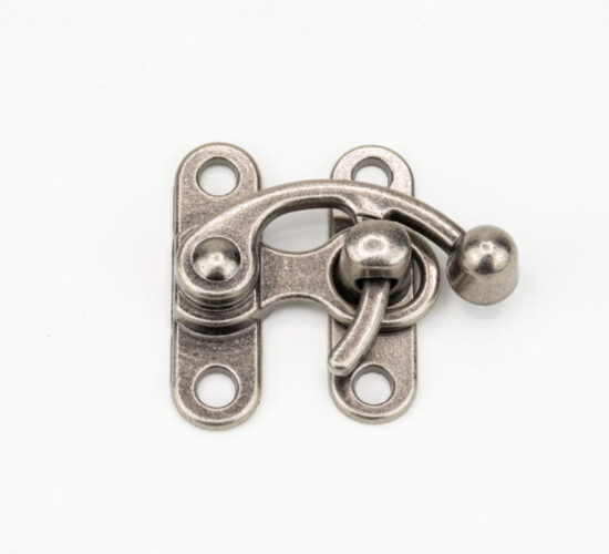 Large Swing Clasp